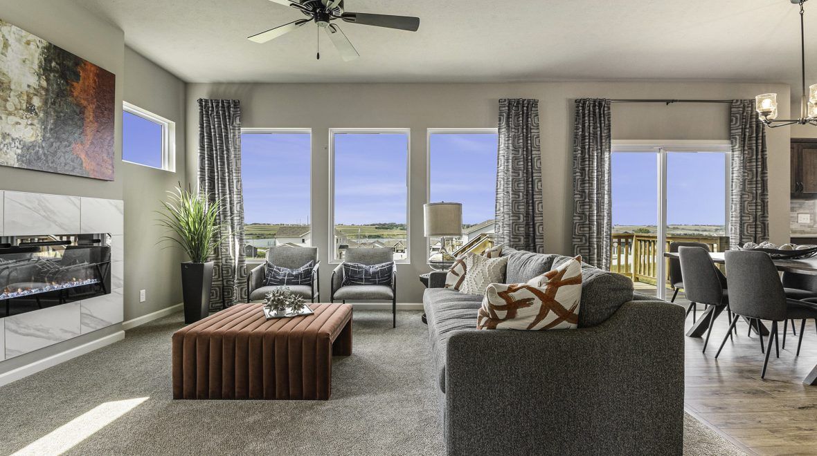 Seville Celebrity Homes & Townhomes New Home Builder, Omaha Nebraska