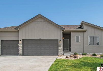 8207 N 175 Avenue, Bennington NE 68007