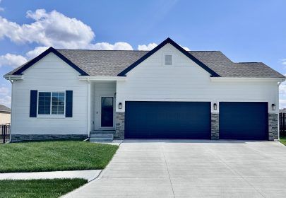 8619 S 178 Street, Omaha NE 68136