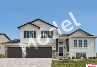 8521 S 179 Street, Omaha NE 68136