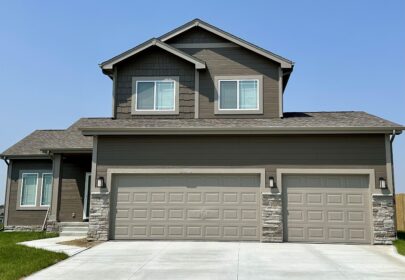 17007 Newport Avenue, Omaha NE 68116