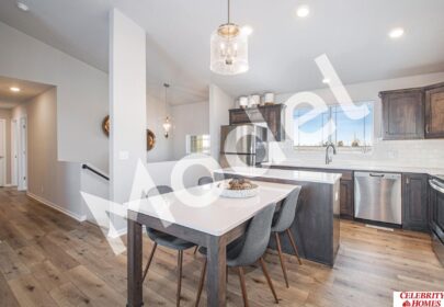 8017 N 113 Street, Omaha NE 68142