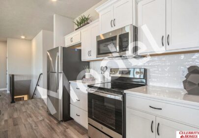 10702 Portage Drive, Papillion NE 68046