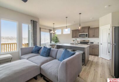 16864 Newport Avenue, Omaha NE 68116